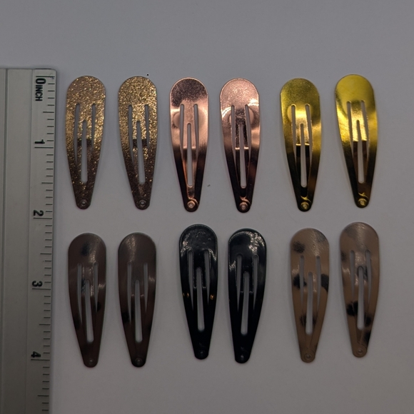 Set of 12 hair clips - Picture 4 of 4